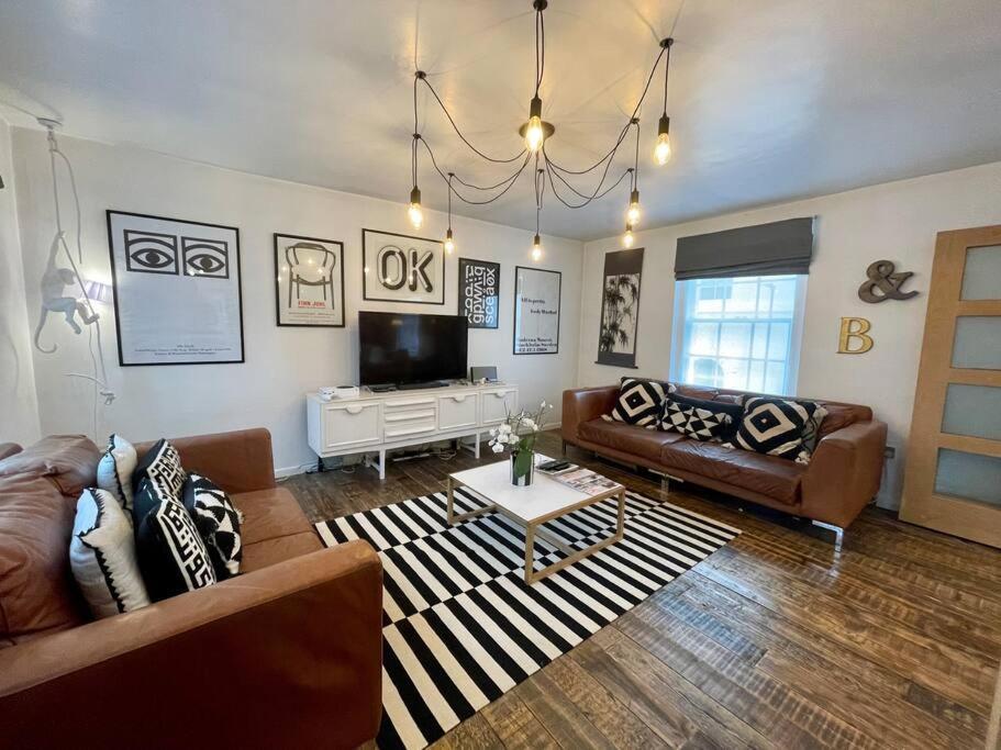 Gorgeous 2 Bedroom Apartment Edge Of Cabot Circus Bristol Dış mekan fotoğraf