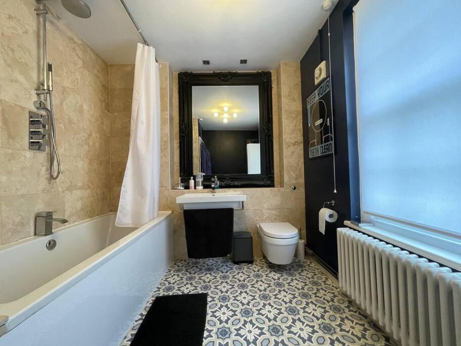 Gorgeous 2 Bedroom Apartment Edge Of Cabot Circus Bristol Dış mekan fotoğraf
